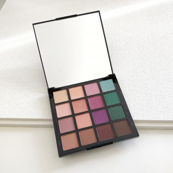 PALETA 16 TONOS FIERCE & WILD UNTAMED L.A GIRL