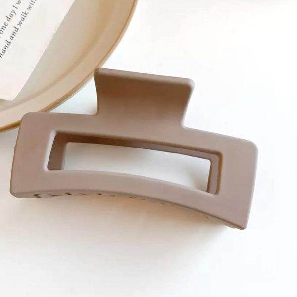 Pinza Pasador Basic Taupe Grande